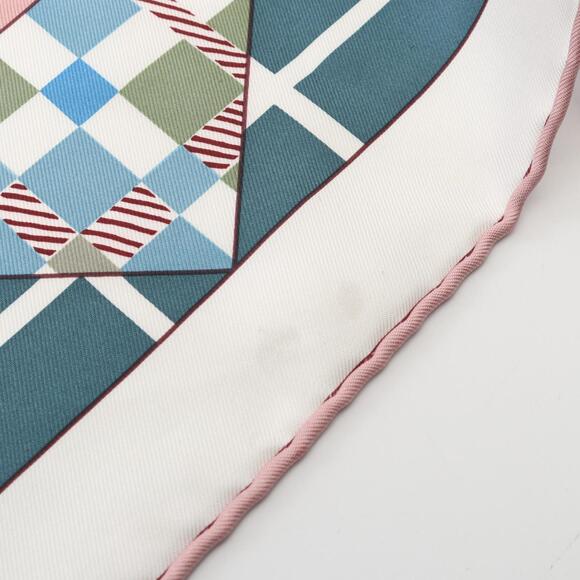 HERMES Pink Silk Scarf - Picture 5 of 9